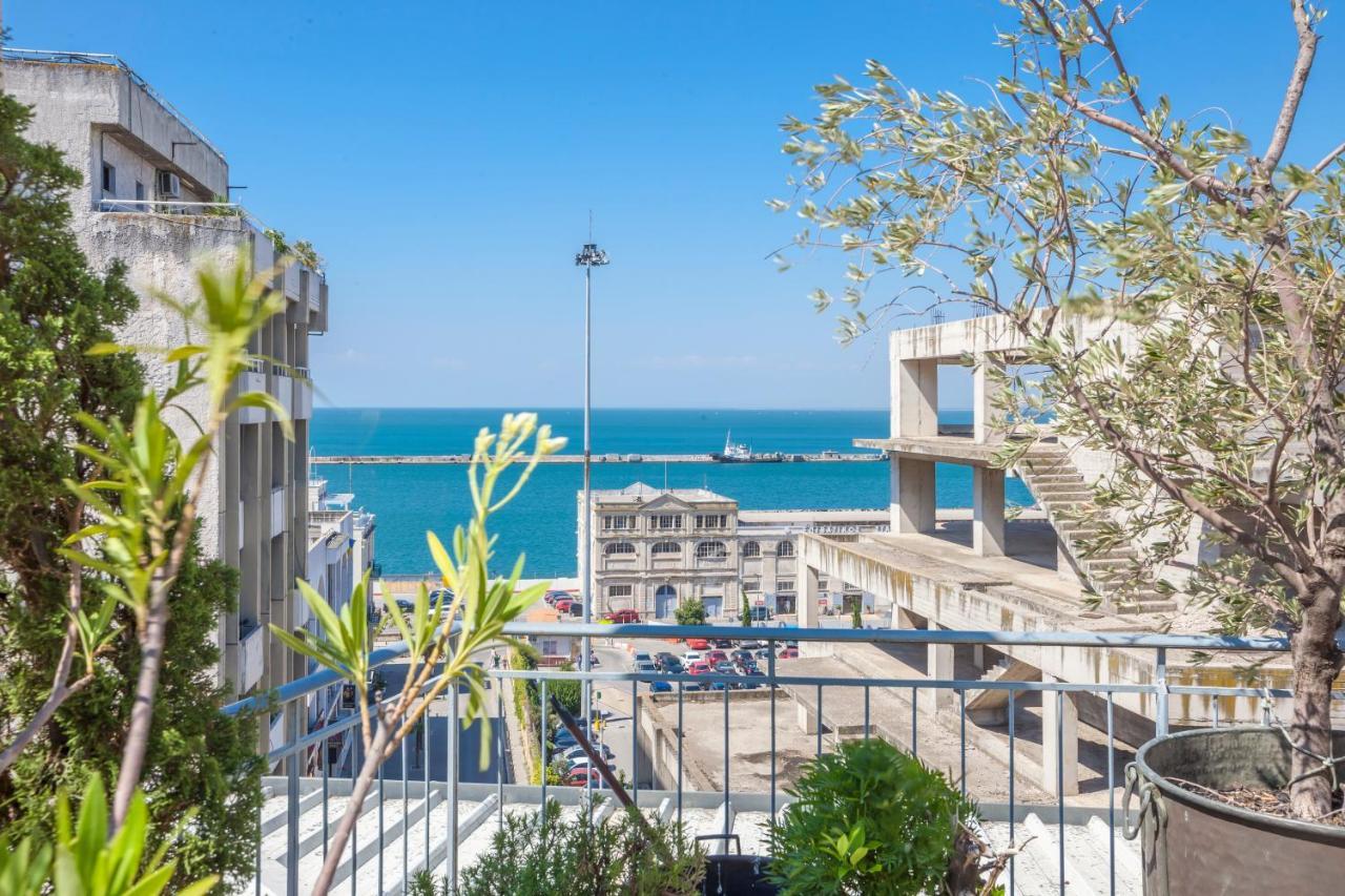 Urban Dream-Down Town Apartment Tesalonika Bagian luar foto